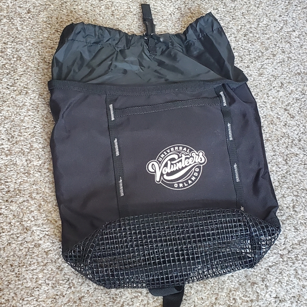 Universal Volunteers Black Drawstring Backpack Wi… - image 1